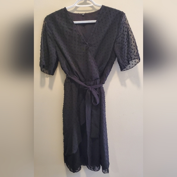 ☆3\35$ | Black Boho Dotted Ruffle Bow Tie Dress in Medium - Picture 6 of 11